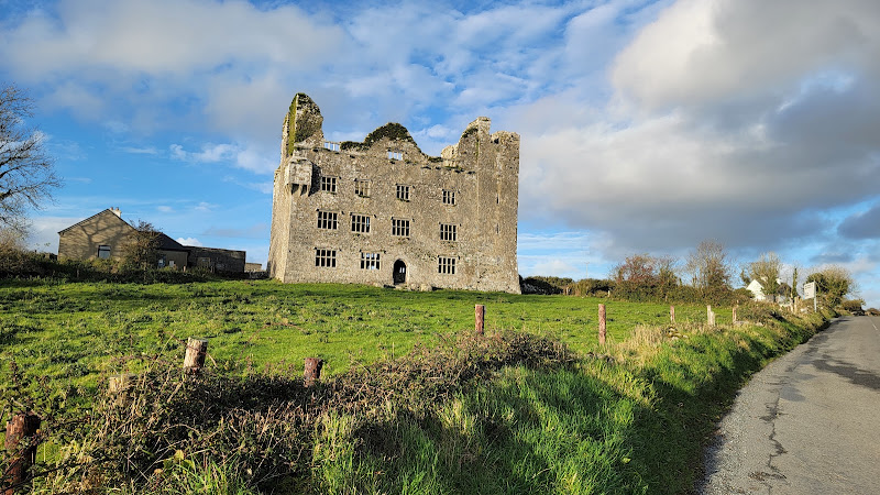 Leamenah Castle Ruins