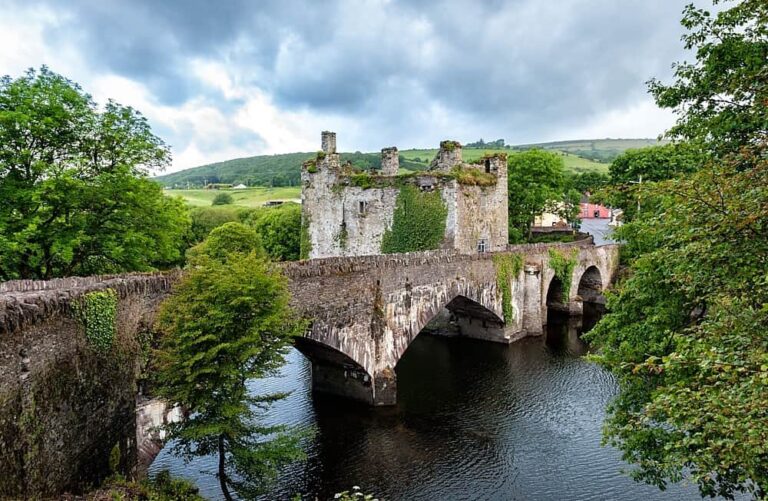 Carrigadrohid Castle