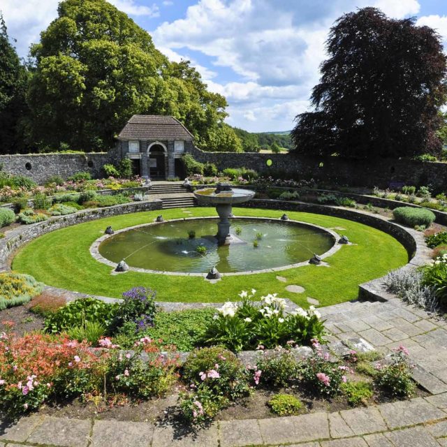 Heywood Gardens (Designed by Lutyens)